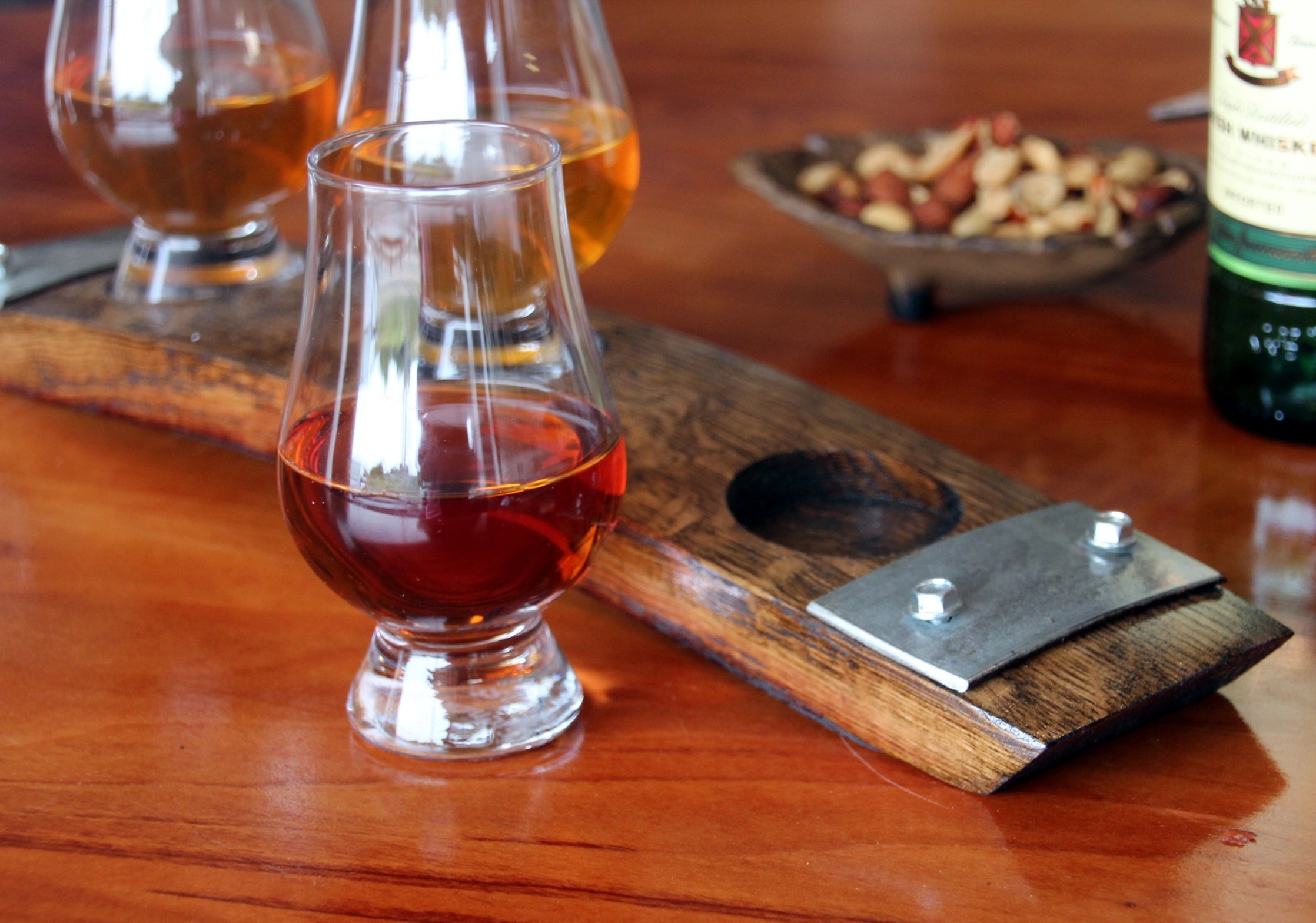 Premium Glencairn Whiskey/ Bourbon 3 Glass Flight - Thumbnail 3