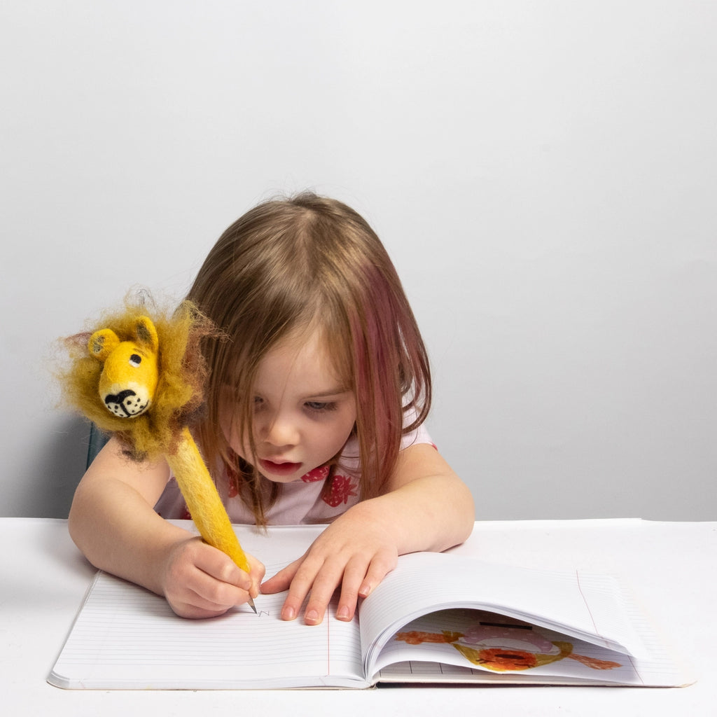 Felt Lion Pencil Topper