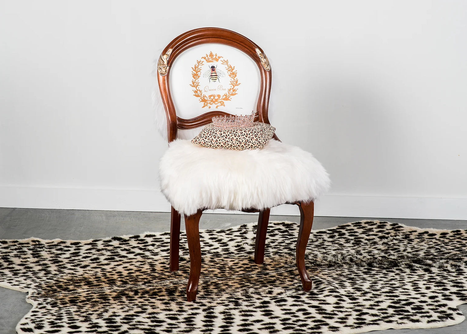 "Little Queen Bee" Chair