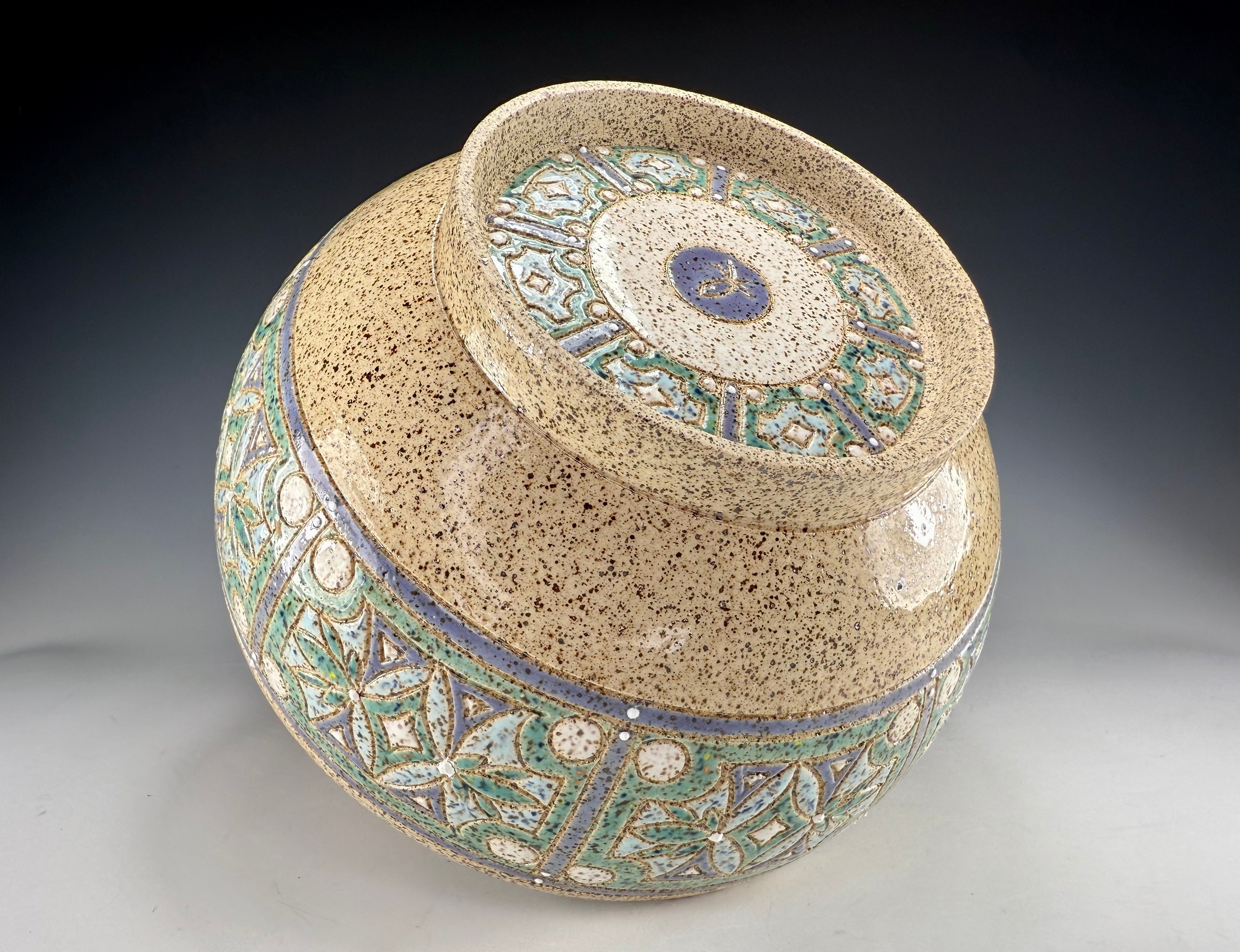 “Ocean View” Medium Stoneware Serving Bowl