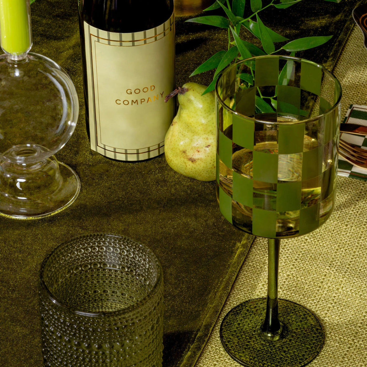 Checkered Wine Glass I Olive