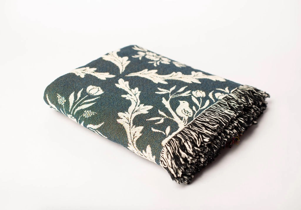 ISOBEL Throw Blanket | Thistle