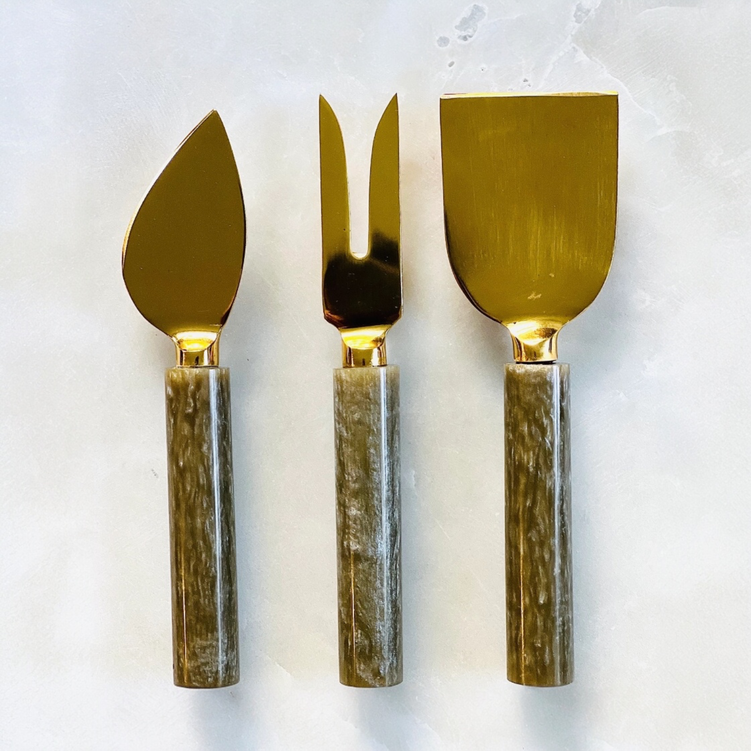 Tortoise Resin & Steel Cheese Tools
