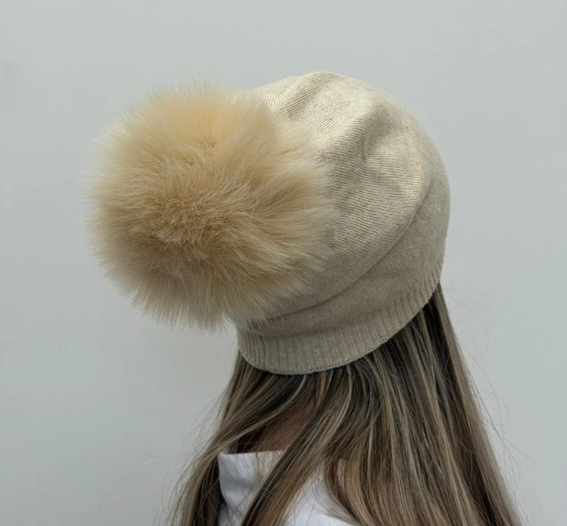 Classy Cashmere Detachable Faux Fur Pom Beanie | Oatmeal