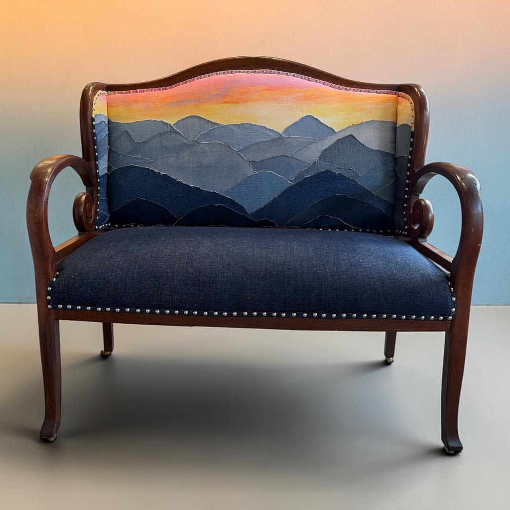BLUE RIDGE SUNSET Settee