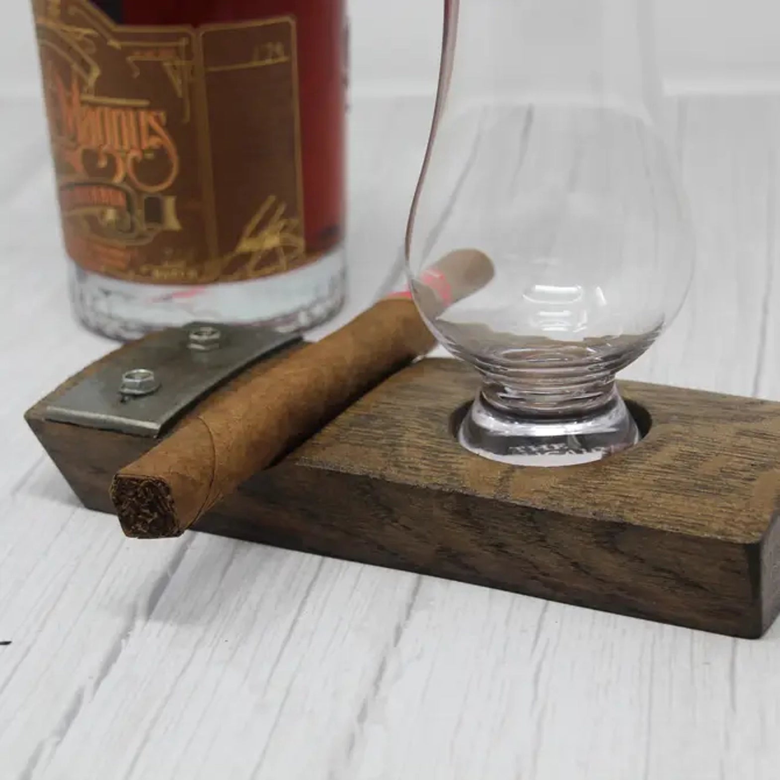 Whiskey Stave Coaster w/ Cigar Holder & Glencairn Glass
