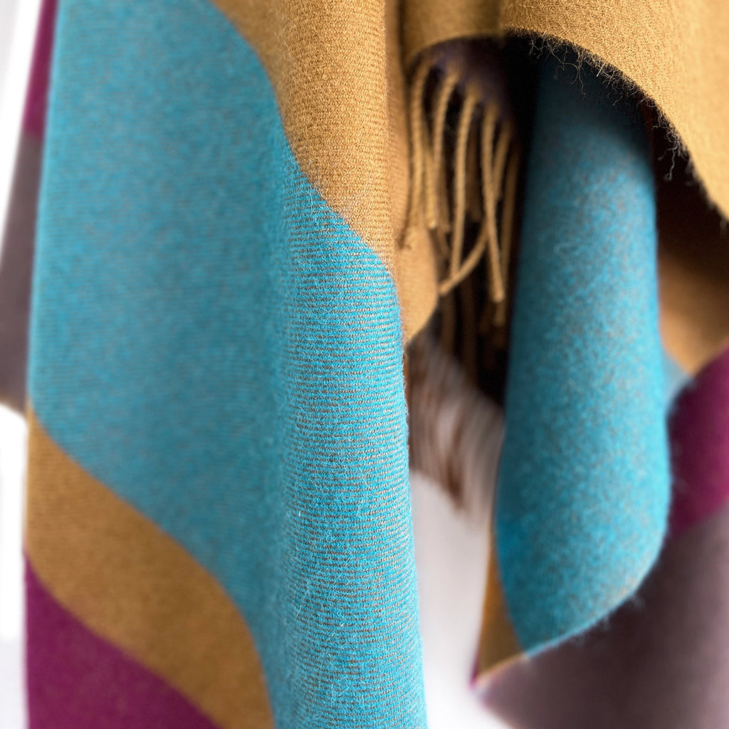 100% Baby Alpaca Throw I Golden Brown